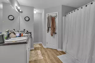 205 Trish Dr, Crestview, FL 32536 - Photo 18