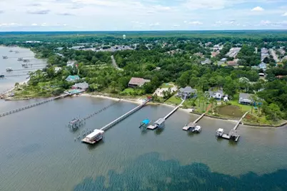 492 Parish Boulevard, Mary Esther, FL 32569 - Photo 6