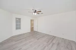 202 Summer Ln, Fort Walton Beach, FL 32547 - Photo 16