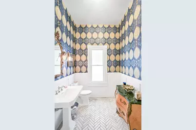 316 W Strong Street W, Pensacola, FL 32501 - Photo 10