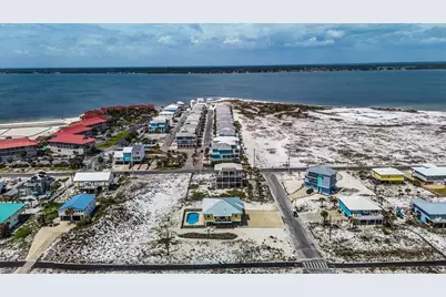 1454 Seaside Circle, Navarre, FL 32566 - Photo 4