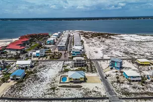 1454 Seaside Cir, Navarre, FL 32566 - Photo 4