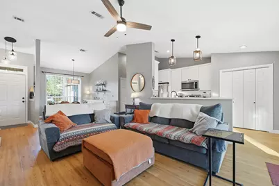 8563 Vehlin Court, Navarre, FL 32566 - Photo 18