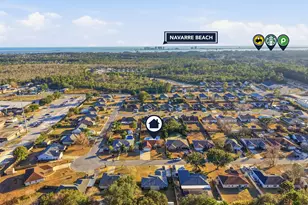 8563 Vehlin Ct, Navarre, FL 32566 - Photo 4