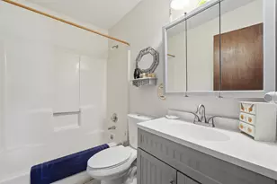 913 Nutmeg Ave, Niceville, FL 32578 - Photo 24