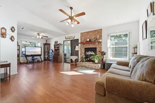 913 Nutmeg Ave, Niceville, FL 32578 - Photo 26