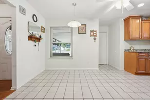 913 Nutmeg Ave, Niceville, FL 32578 - Photo 6