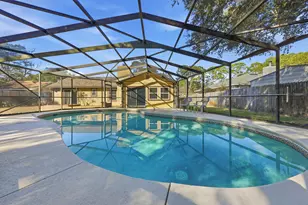 913 Nutmeg Ave, Niceville, FL 32578 - Photo 1