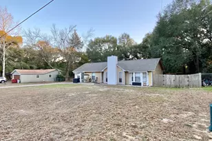 309 Springwood Cir, Crestview, FL 32536 - Photo 8