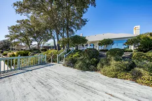 815 Choctaw Ln, Shalimar, FL 32579 - Photo 50