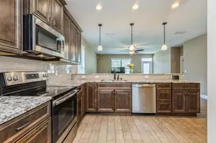 2B Newcastle Dr, Fort Walton Beach, FL 32547 - Photo 10