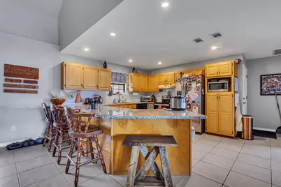 10009 Calle De Celestino, Navarre, FL 32566 - Photo 12