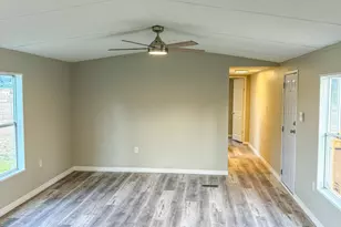 551 Creola St, Holt, FL 32564 - Photo 4