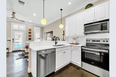 100 Downing Street #10, Panama City Beach, FL 32413 - Photo 8