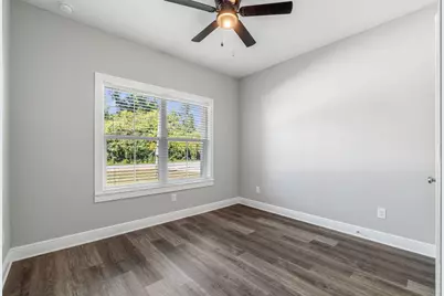 8425 Tippin Avenue, Pensacola, FL 32514 - Photo 14