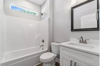 8425 Tippin Avenue, Pensacola, FL 32514 - Photo 12