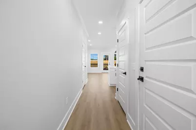 710 Dale Place #3, Fort Walton Beach, FL 32547 - Photo 4