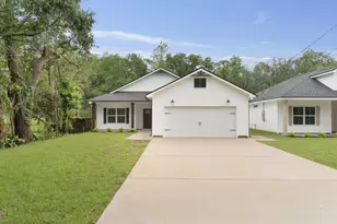 8306 Vickie St, Pensacola, FL 32514 - Photo 2