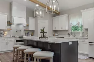 8306 Vickie St, Pensacola, FL 32514 - Photo 44