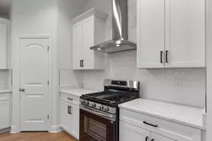 8306 Vickie St, Pensacola, FL 32514 - Photo 16