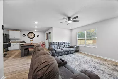 3411 Phoenix Court, Crestview, FL 32539 - Photo 6