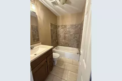 607 W Sunset Boulevard W #A, Fort Walton Beach, FL 32547 - Photo 10