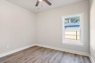 873 S Brett Street S, Crestview, FL 32539 - Photo 24