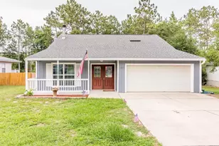 137 Palmetto Dr, Crestview, FL 32539 - Photo 1