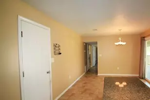137 Palmetto Dr, Crestview, FL 32539 - Photo 6