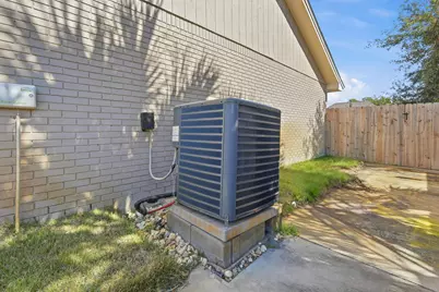 1602 Bataan Lane, Gulf Breeze, FL 32563 - Photo 32