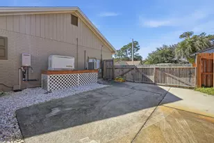 1602 Bataan Ln, Gulf Breeze, FL 32563 - Photo 42