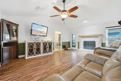 1602 Bataan Lane, Gulf Breeze, FL 32563 - Photo 8