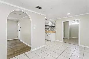 123 SW Robinwood Dr SW, Fort Walton Beach, FL 32548 - Photo 6