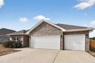 1110 Shoal River Dr, Crestview, FL 32539 - Photo 4