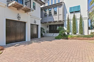 619 Lagoon Dr, Destin, FL 32541 - Photo 2