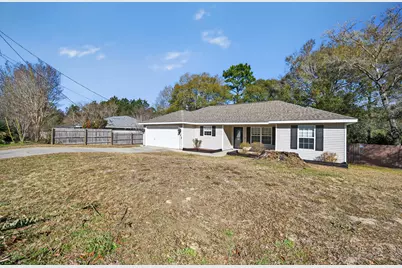 322 Strawbridge Drive, Crestview, FL 32539 - Photo 2