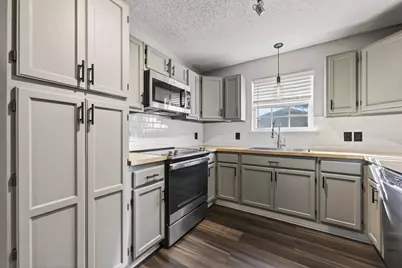 322 Strawbridge Drive, Crestview, FL 32539 - Photo 16