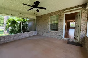2359 Heritage Cir, Navarre, FL 32566 - Photo 22