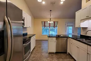 2359 Heritage Cir, Navarre, FL 32566 - Photo 8