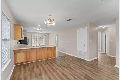 8484 Barrancas Street, Navarre, FL 32566 - Photo 8