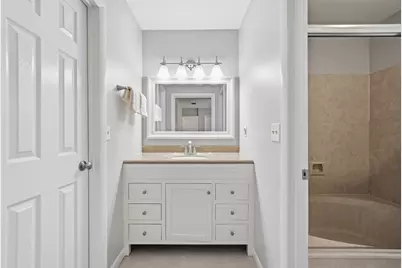 1058 E Troon Drive E, Niceville, FL 32578 - Photo 38