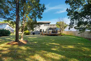 1058 E Troon Dr E, Niceville, FL 32578 - Photo 6