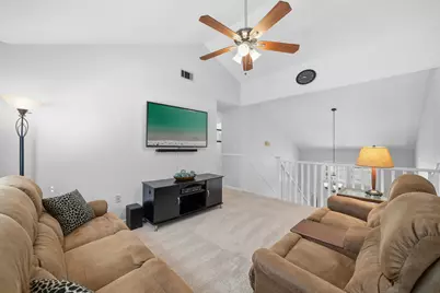 1058 E Troon Drive E, Niceville, FL 32578 - Photo 34