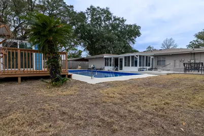 300 NW Victoria Avenue NW, Fort Walton Beach, FL 32548 - Photo 22