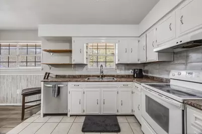 469 Stillwell Boulevard, Crestview, FL 32539 - Photo 16