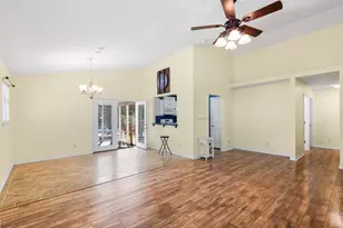 481 Timber Wind Dr, Defuniak Springs, FL 32433 - Photo 8