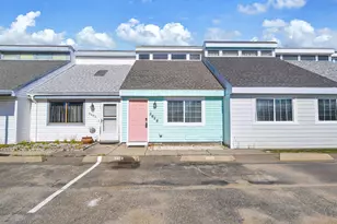 5628 Thomas Dr, Panama City Beach, FL 32408 - Photo 2