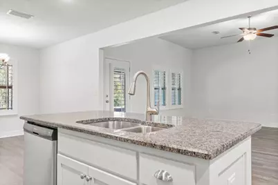 5747 Marigold Loop, Crestview, FL 32539 - Photo 12