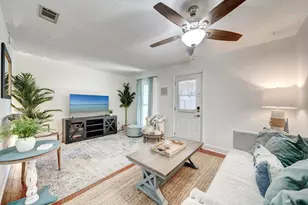 624 W Caladium Circle B, Panama City Beach, FL 32413 - Photo 6