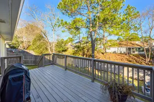 1221 Charleston Cir, Fort Walton Beach, FL 32547 - Photo 24